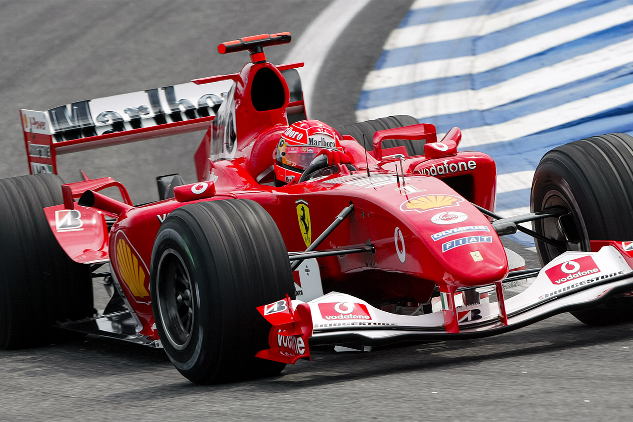2004年にフェラーリで選手権5連覇を成し遂げたミアエル・シューマッハー（フェラーリ）