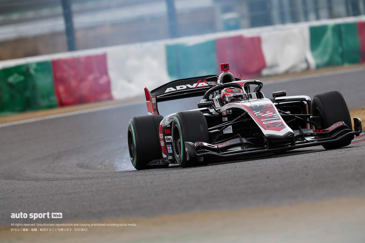 2024スーパーフォーミュラ鈴鹿合同テスト　大嶋和也（docomo business ROOKIE）