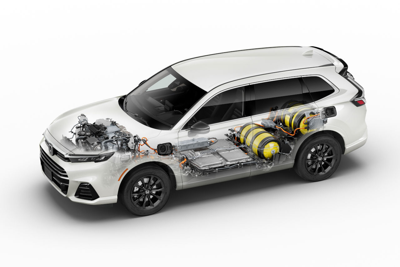 ホンダ、2024年夏発売予定のCR-V燃料電池モデル『CR-V e：FCEV』を世界初公開。充電可能なプラグインFCEV