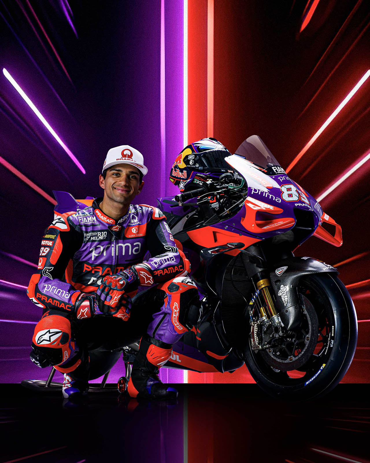 プラマック・レーシング、F1開幕の地で体制発表会を実施。デザイン一新でMotoGP戴冠狙うマルティンとモルビデリが参戦