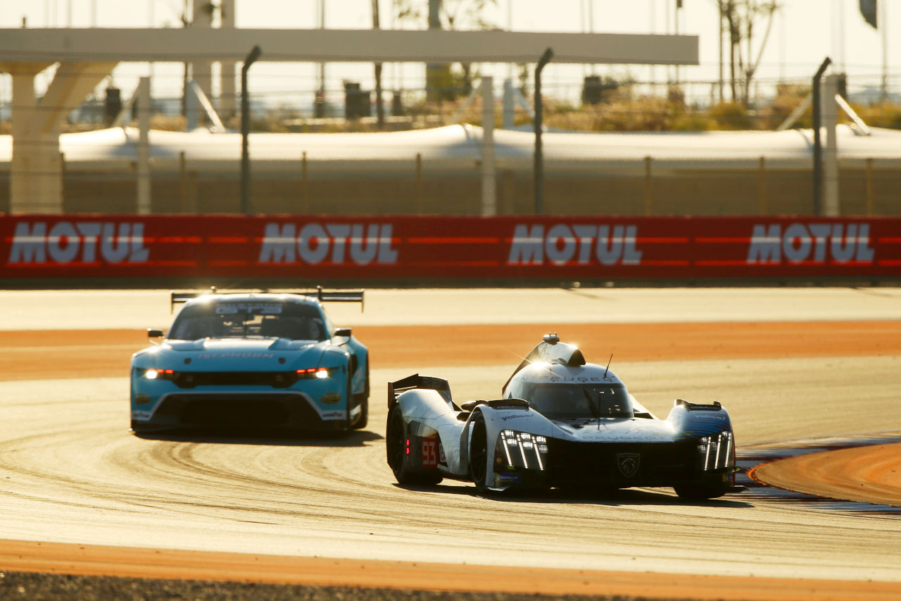 ポルシェ、FP2で2番手プジョーを突き放し1分39秒台に突入。LMGT3はフェラーリがクラス1-2【WEC開幕戦カタール】