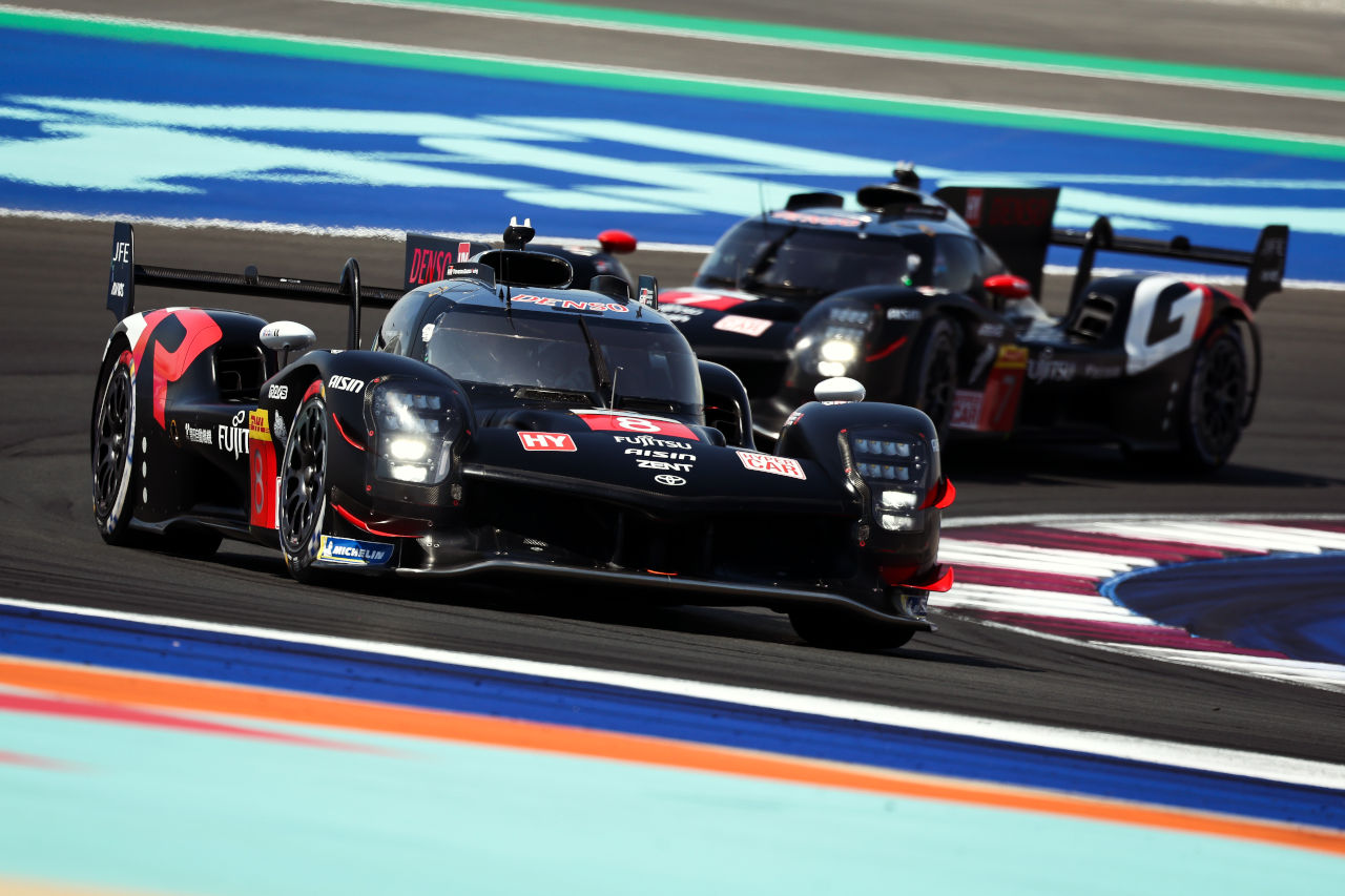 トヨタの新人デ・フリースが大仕事、逆境のなか予選2番手を確保。8号車ハートレーはタイヤに異変