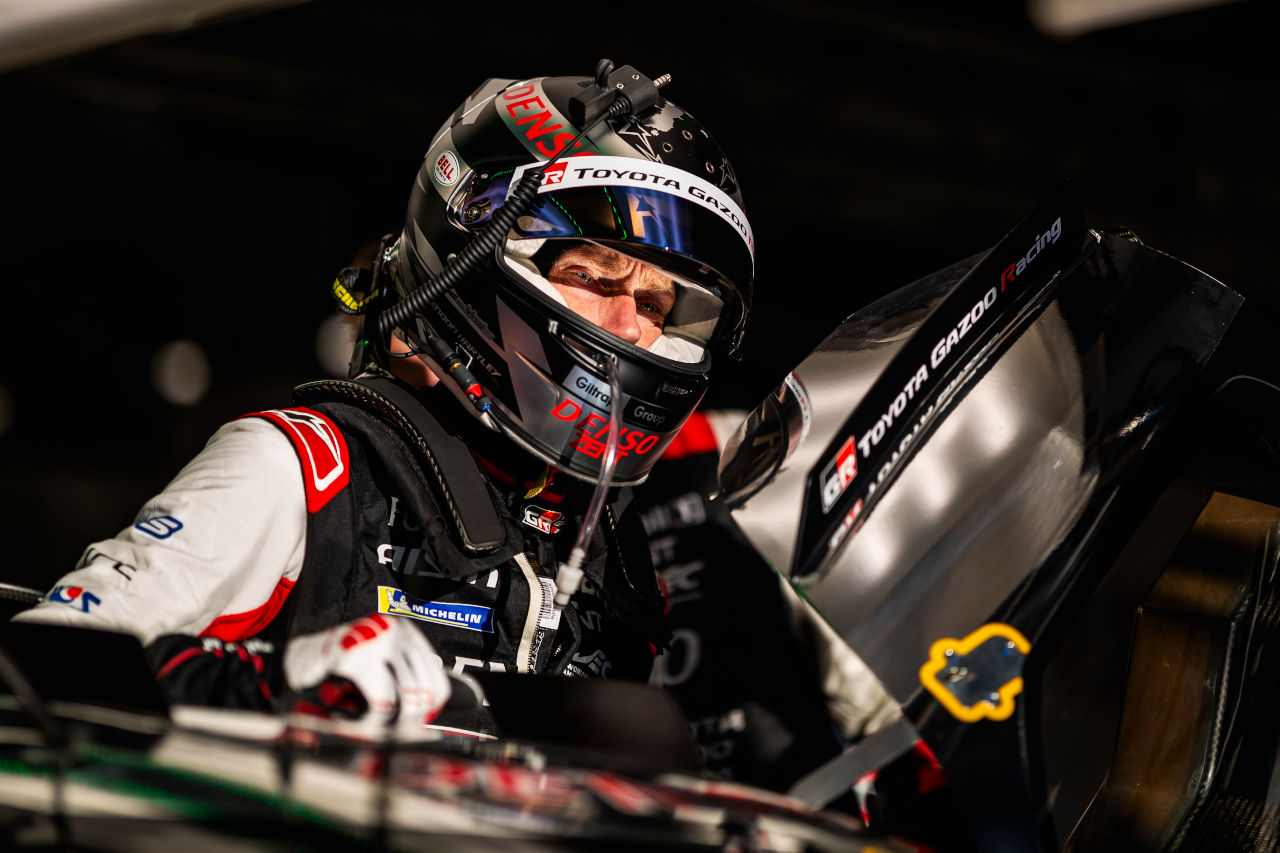 トヨタの新人デ・フリースが大仕事、逆境のなか予選2番手を確保。8号車ハートレーはタイヤに異変