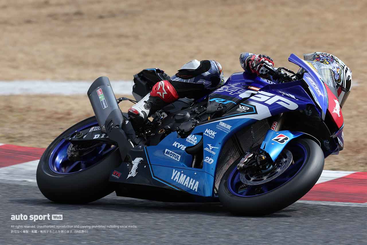 長島哲太がダンロップタイヤで首位、2番手がドゥカティ水野。予選は見所多数／2024全日本ロード第1戦鈴鹿2&4 ART走行