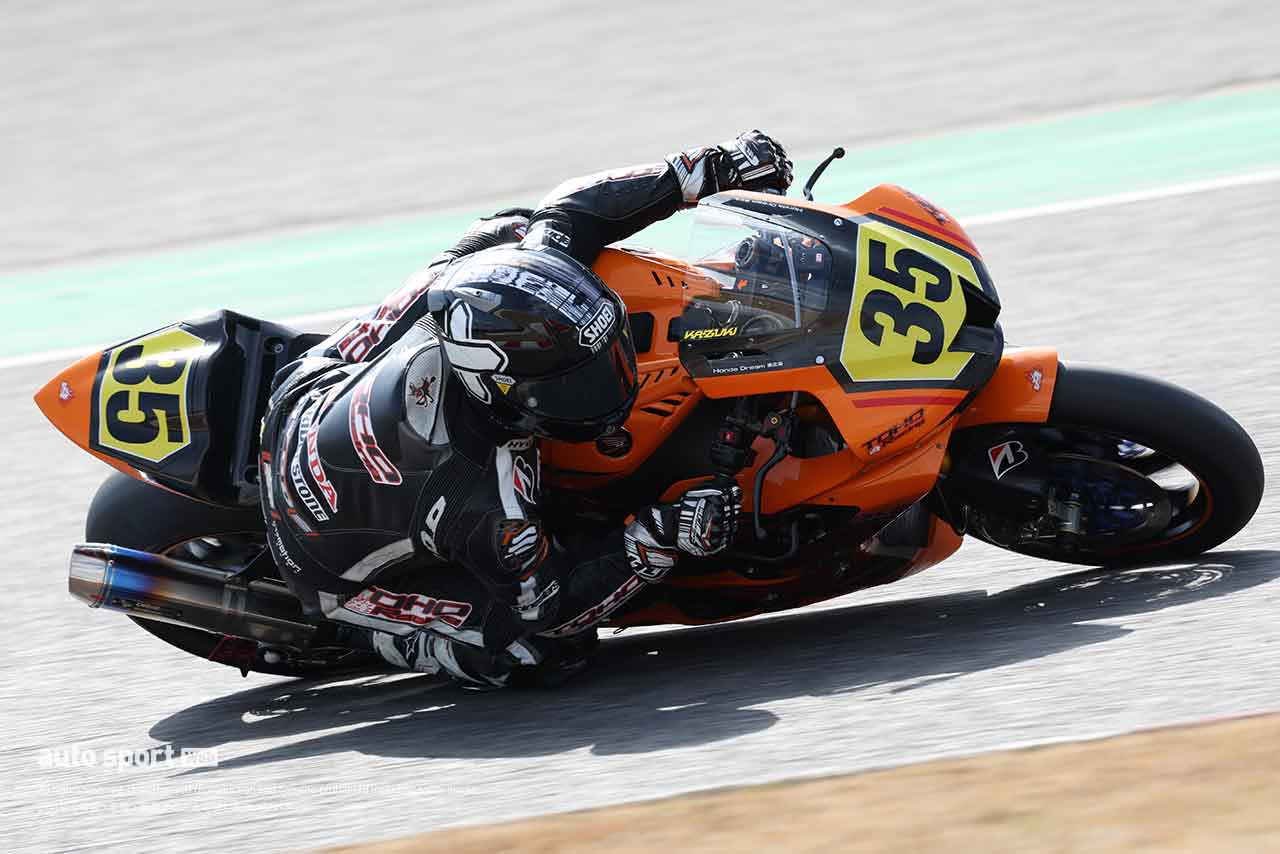 長島哲太がダンロップタイヤで首位、2番手がドゥカティ水野。予選は見所多数／2024全日本ロード第1戦鈴鹿2&4 ART走行