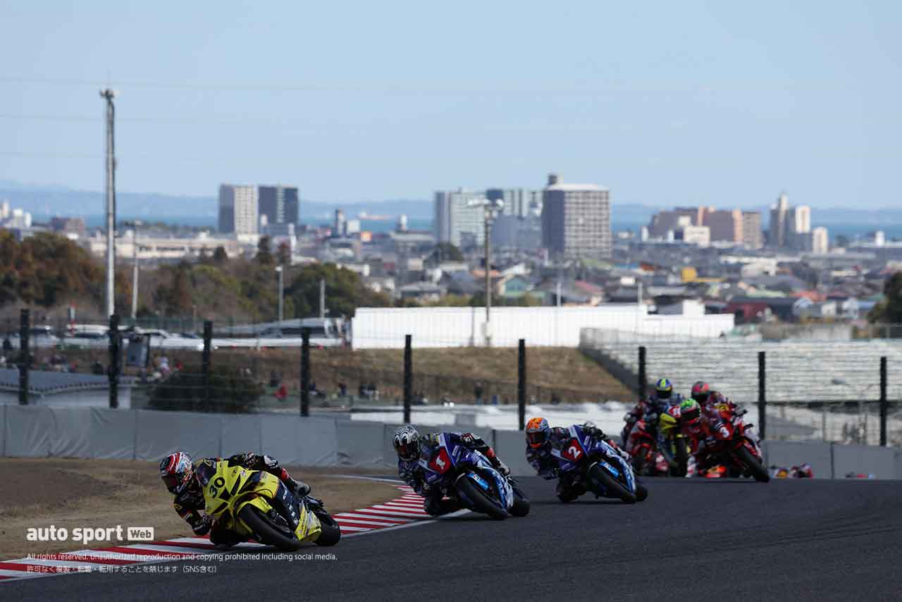 スタートシーン／2024全日本ロード第1戦鈴鹿2&4 JSB1000 決勝