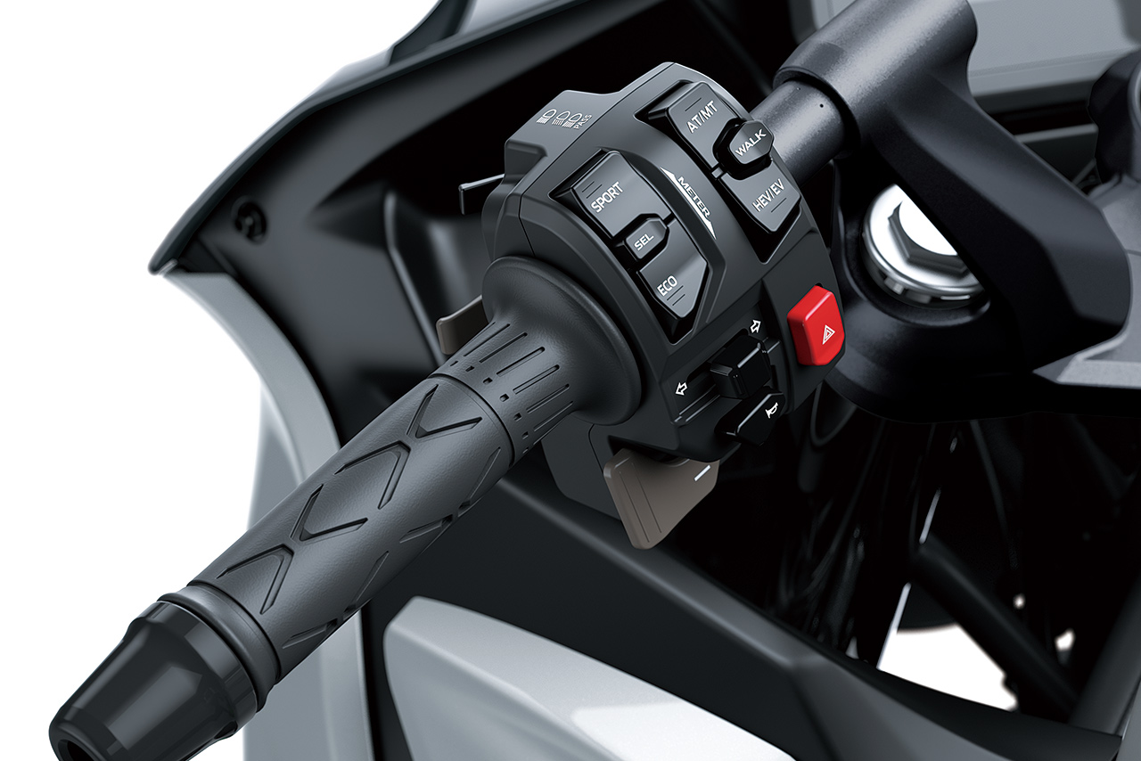 カワサキ、世界初ストロングハイブリッドモータサイクル『Ninja 7 Hybrid』を6月15日から発売