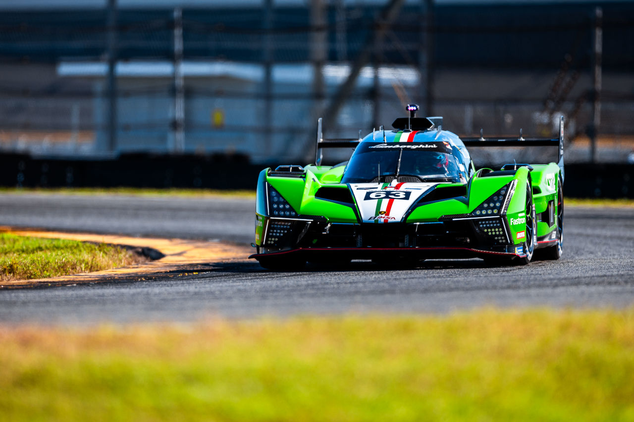 新型マシン『SC63』北米デビュー直前の衝撃！ ランボルギーニ、モータースポーツ責任者が突如退職したことを認める