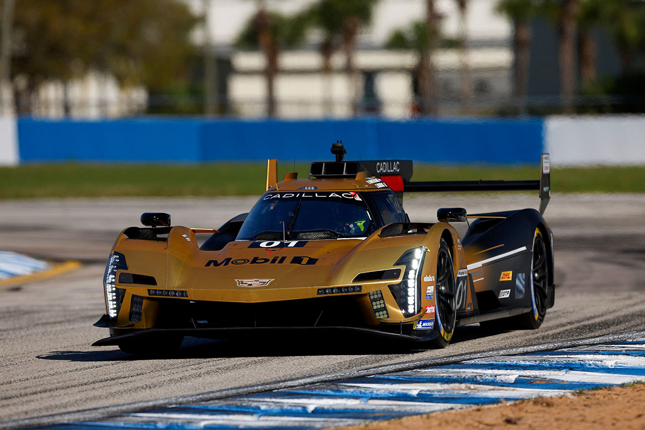 キャデラックVシリーズ.R