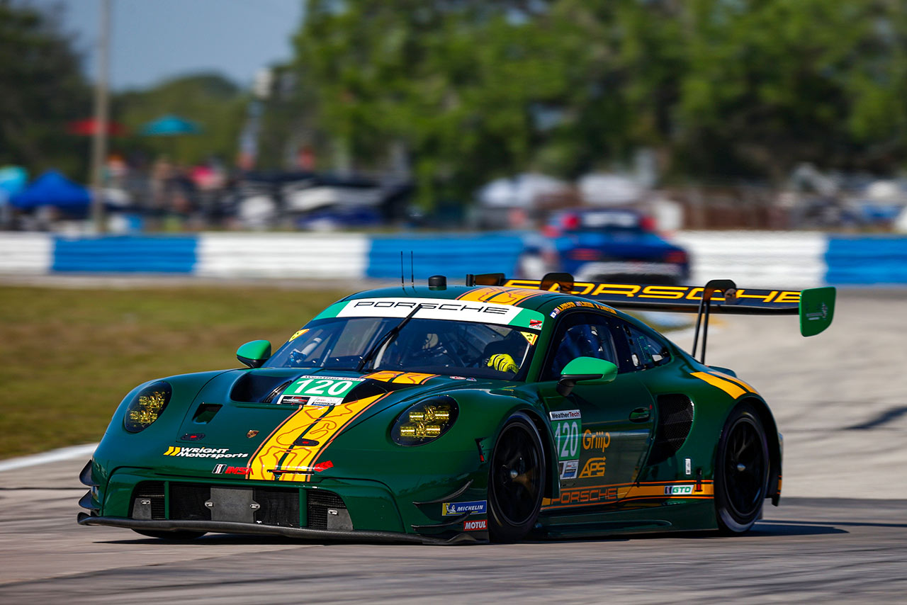 ポルシェ911 GT3 R