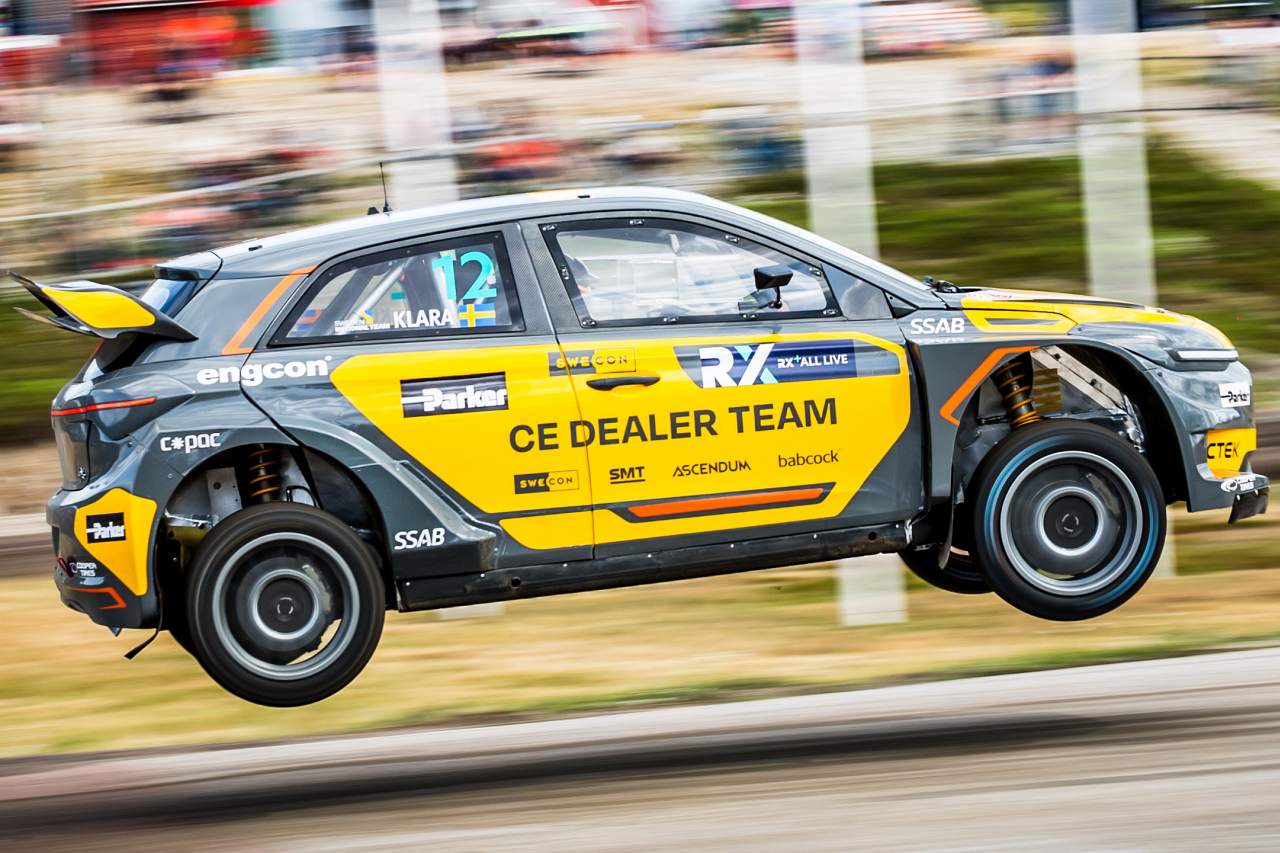 WorldRX参戦のCEディーラーチーム・バイ・ボルボ、グロンホルム＆クララのペア継続を発表