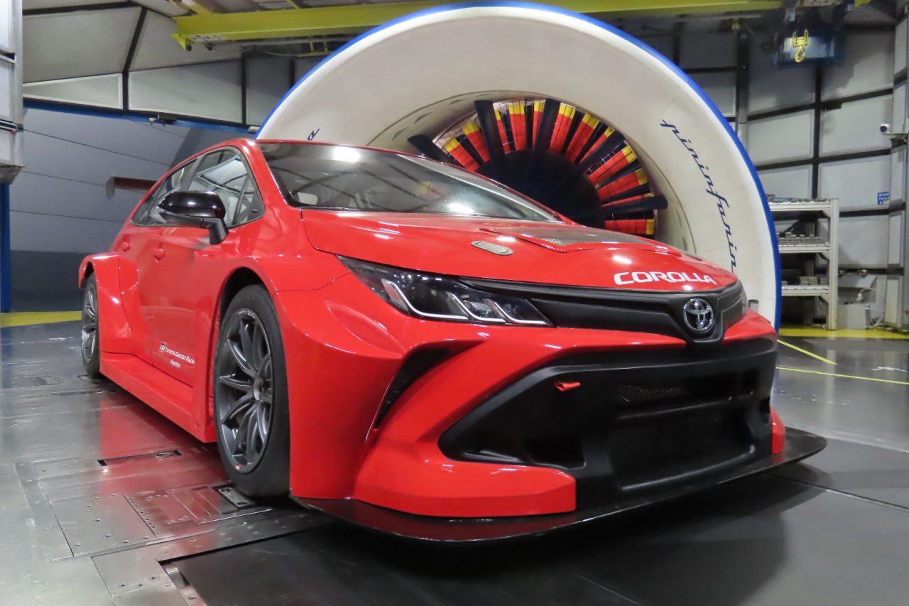 ついに開発ドライバーが本格参戦。マティアス・ロッシがカローラGRS TCRをドライブ／TCR南米