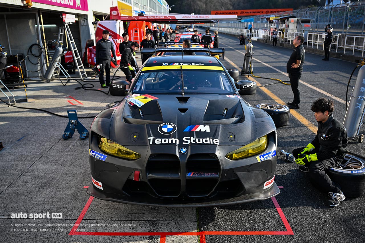 2024スーパーGT岡山公式テスト　3月15日　搬入日の様子