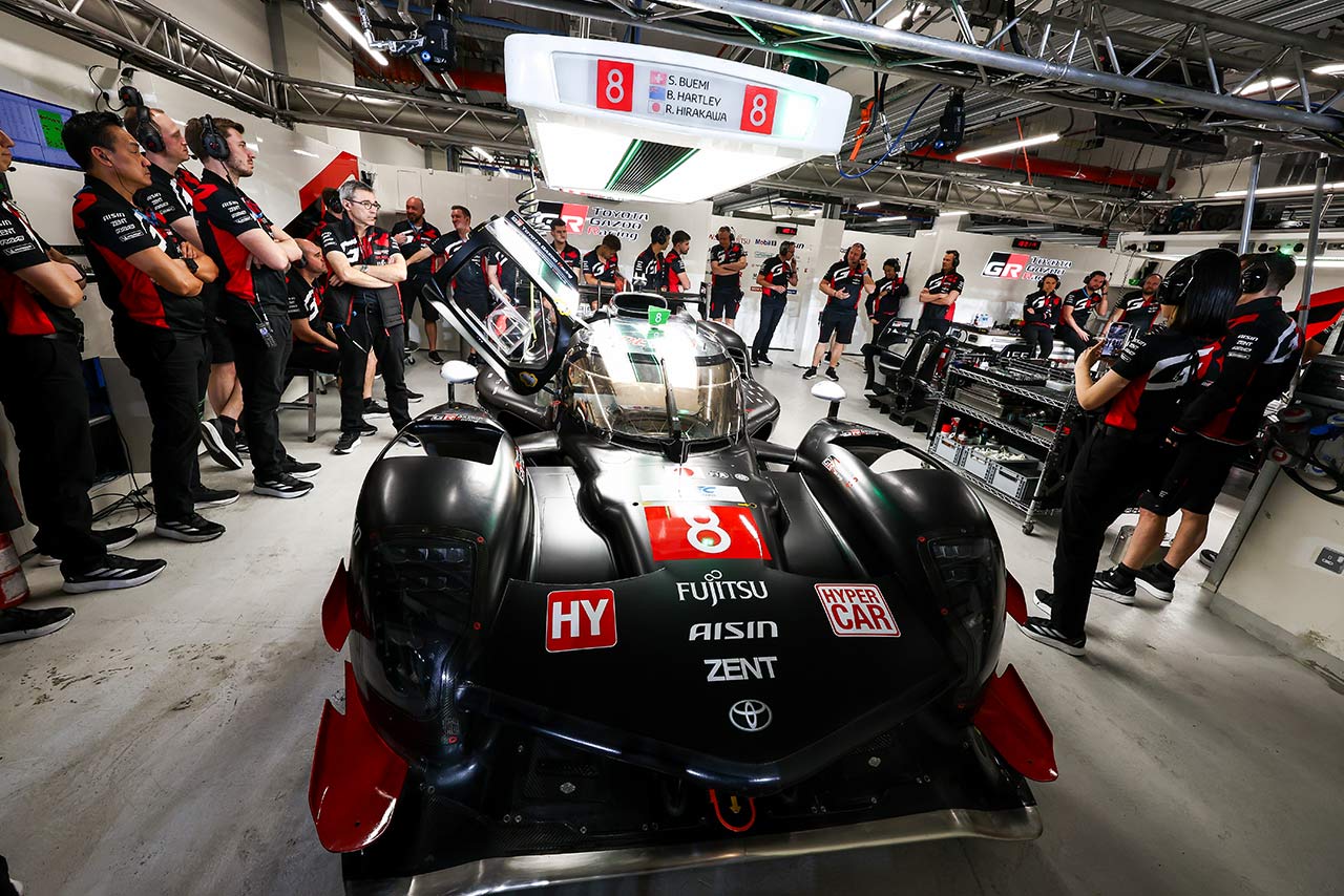 トヨタGR010ハイブリッド