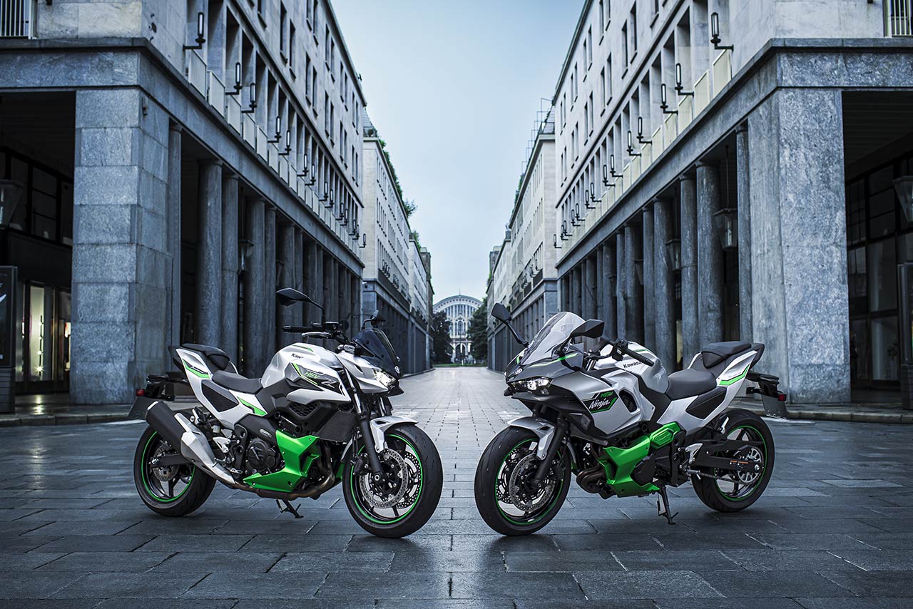 カワサキ、ストロングハイブリッドモーターサイクル『Z7 Hybrid』を6月15日から発売