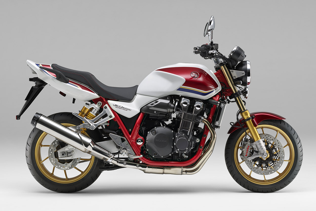 ホンダ、ロードスポーツモデル『CB1300 』シリーズのカラーリングを変更。5月23日から発売
