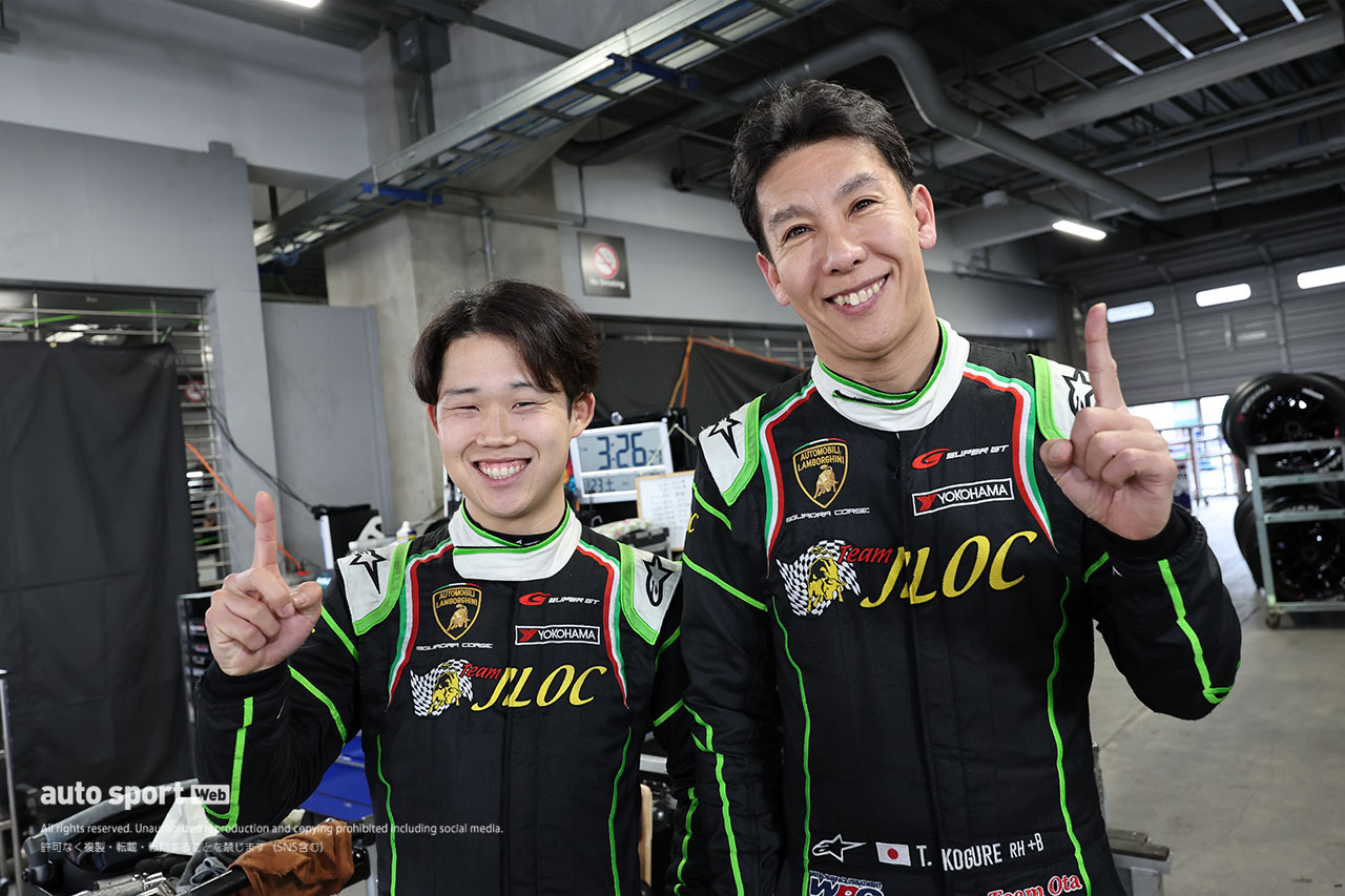 元嶋佑弥と小暮卓史（JLOC 88号車ランボルギーニ・ウラカンGT3エボII）