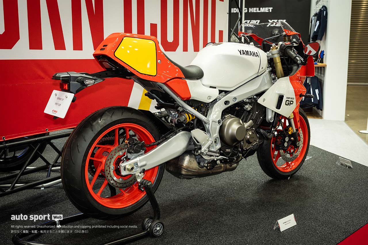 ヤマハ：2024年注目の1台。オジサン世代の涙腺を緩ませる『XSR900GP』／東京モーターサイクルショー
