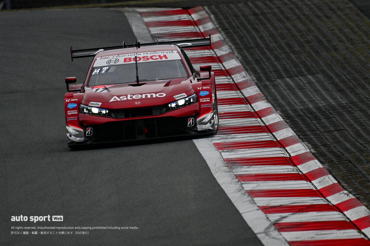 Astemo CIVIC TYPE R-GT（塚越広大／太田格之進）