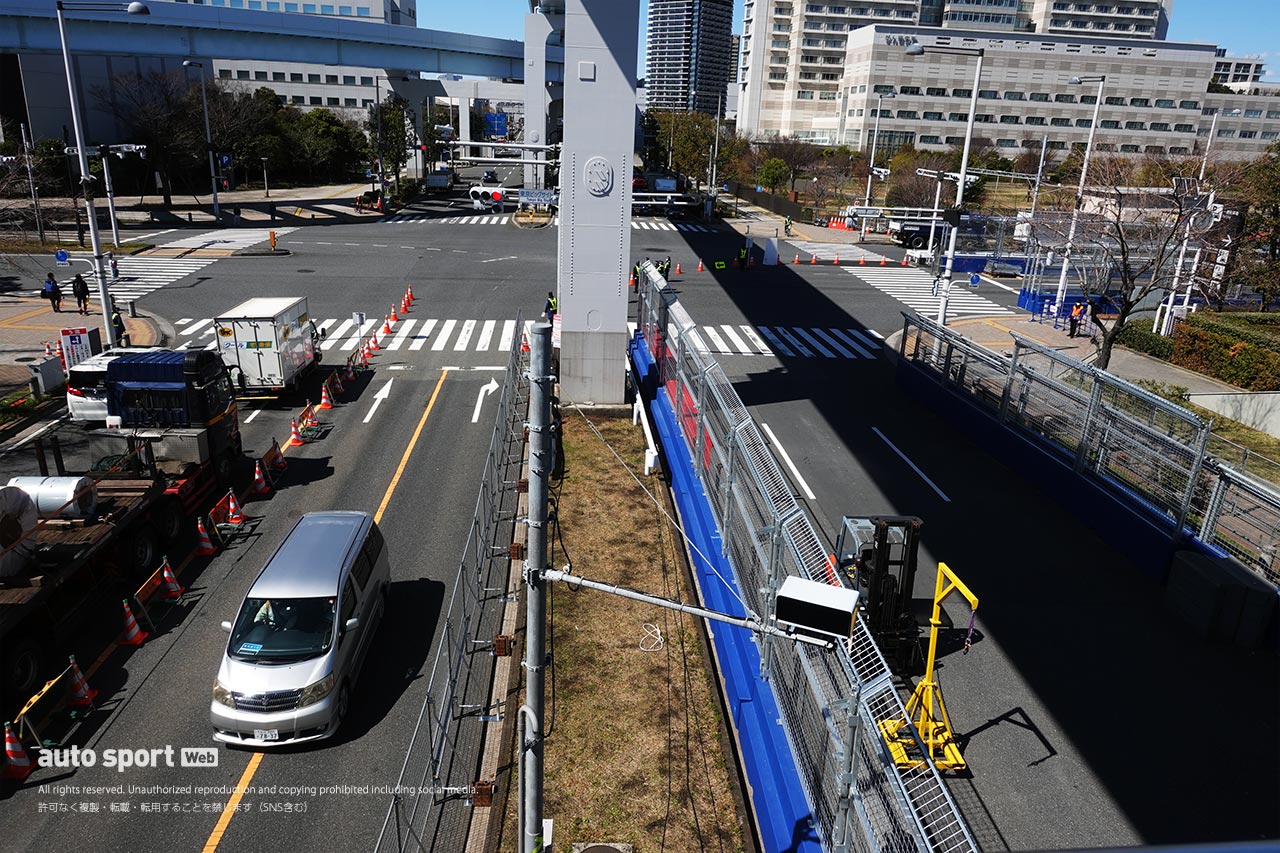 フォーミュラE 2024 Tokyo E-Prix 東京・有明ビックサイトで搬入中のコースに潜入／3月27日