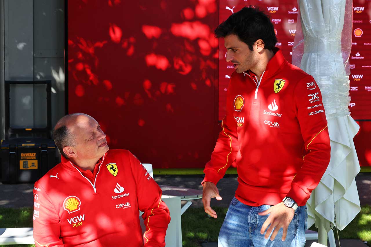 フレデリック・バスール代表＆カルロス・サインツ（フェラーリ）