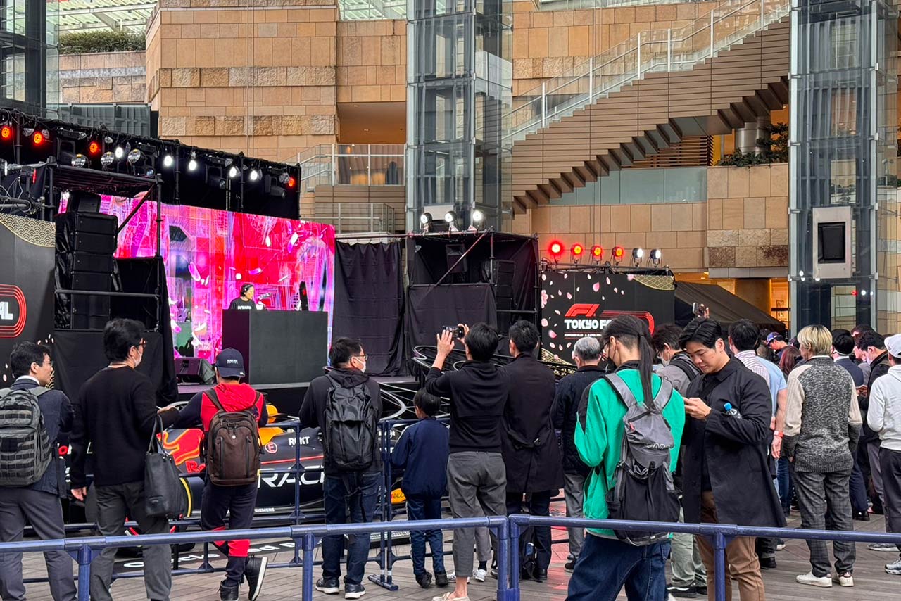 笹原、大湯、SFドライバー6名が集結「どのF1マシンに乗りたいか」の回答に会場が沸く。『F1 Tokyo Festival 2024』開催阪口が登壇「どのF1マシンに乗りたいか」三者三様の回答に沸く『F1 Tokyo Festival』開催