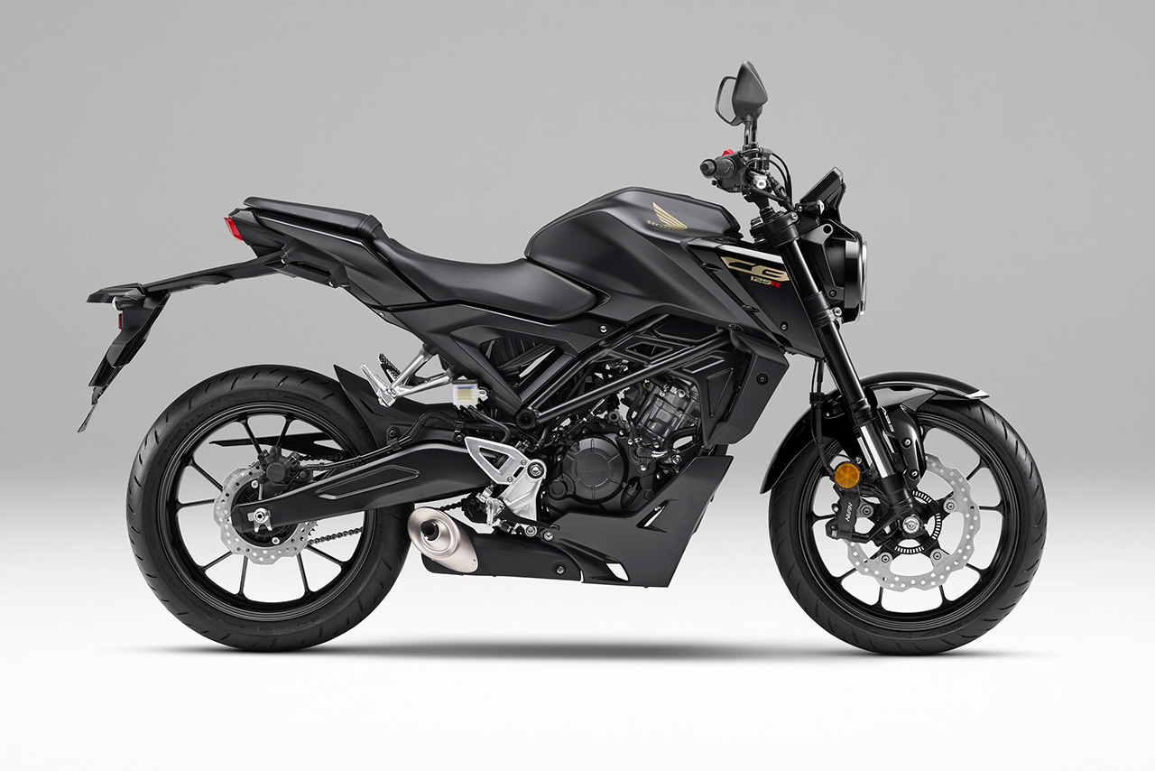 ホンダ、原付二種スポーツ『CB125R』の最新モデルを4月25日に発売。新色にブルーを採用
