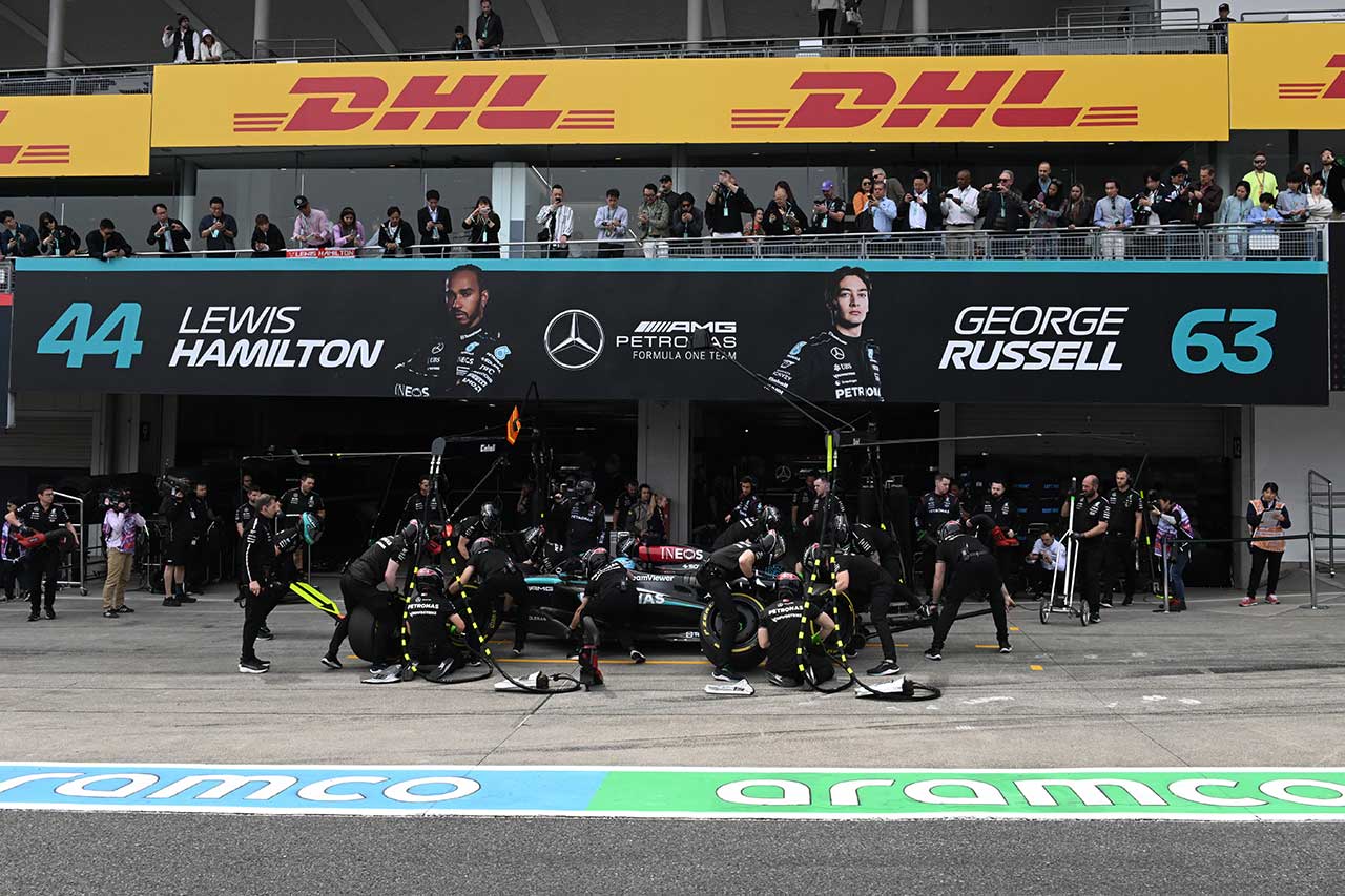 2024年F1第4戦日本GP　メルセデスのピットガレージ