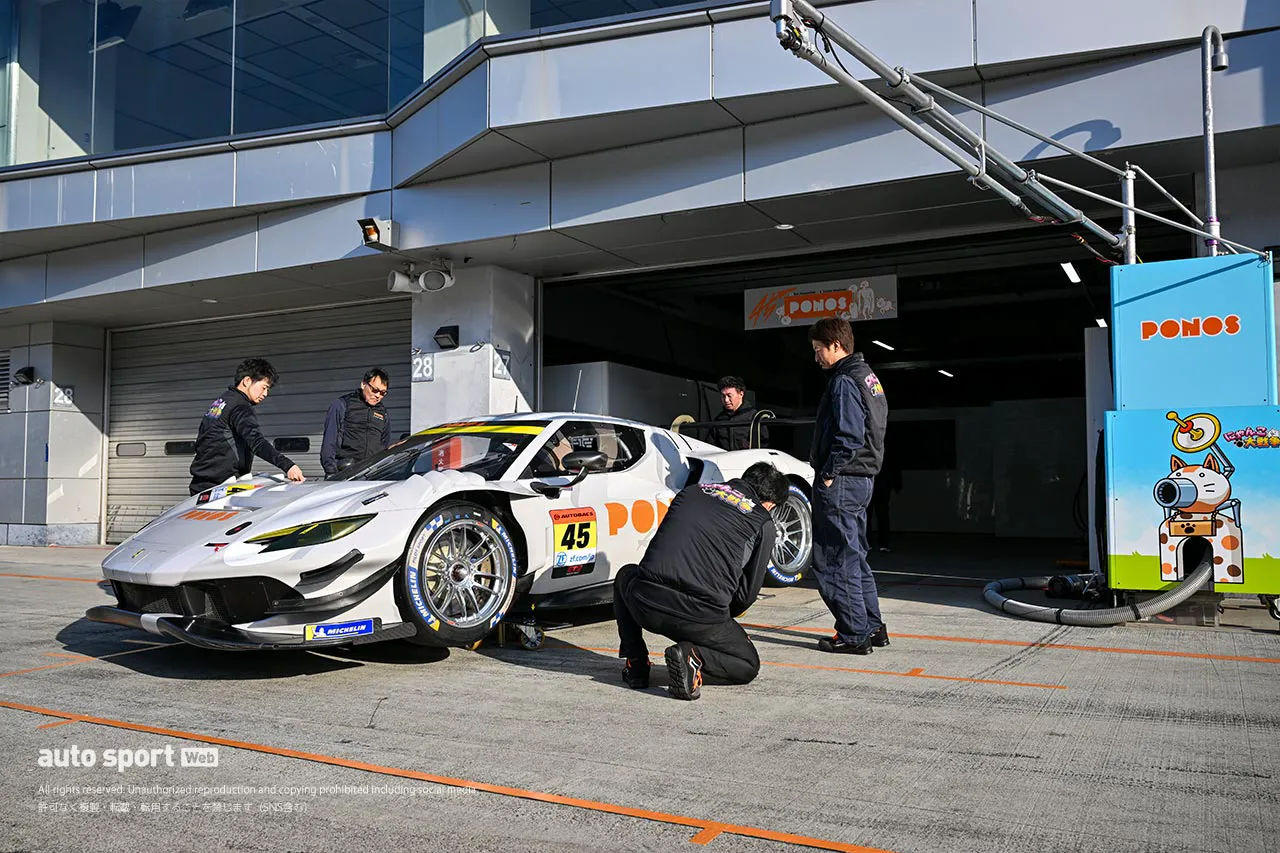 【2024年スーパーGTをイチから学ぶ／GT300編】スーパーカーにレクサス、BRZなど豊富な車種が争う混沌。新予選方式でますます予測困難に