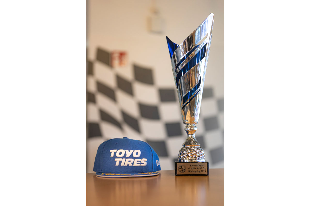 トーヨータイヤ装着車がNLS開幕戦でクラス優勝飾る。次戦はニュルブルクリンク24時間予選レース