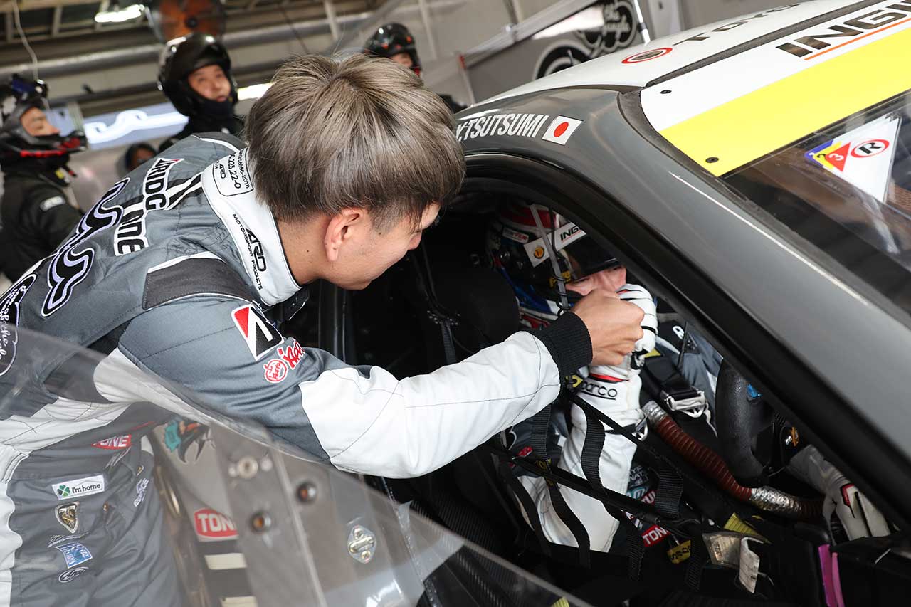 平良響／堤優威（muta Racing GR86 GT）