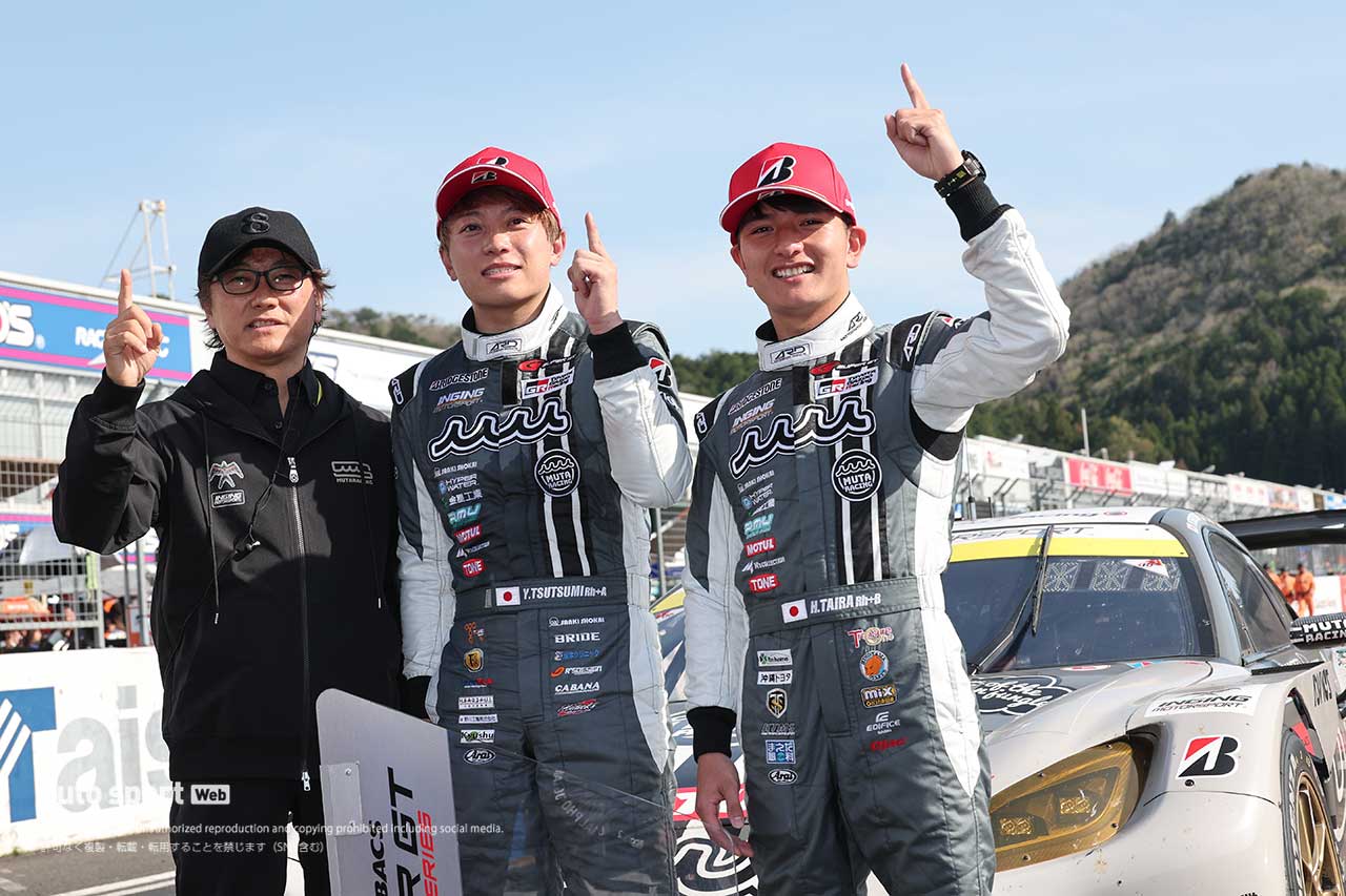 加藤寛規監督／堤優威／平良響（muta Racing GR86 GT）