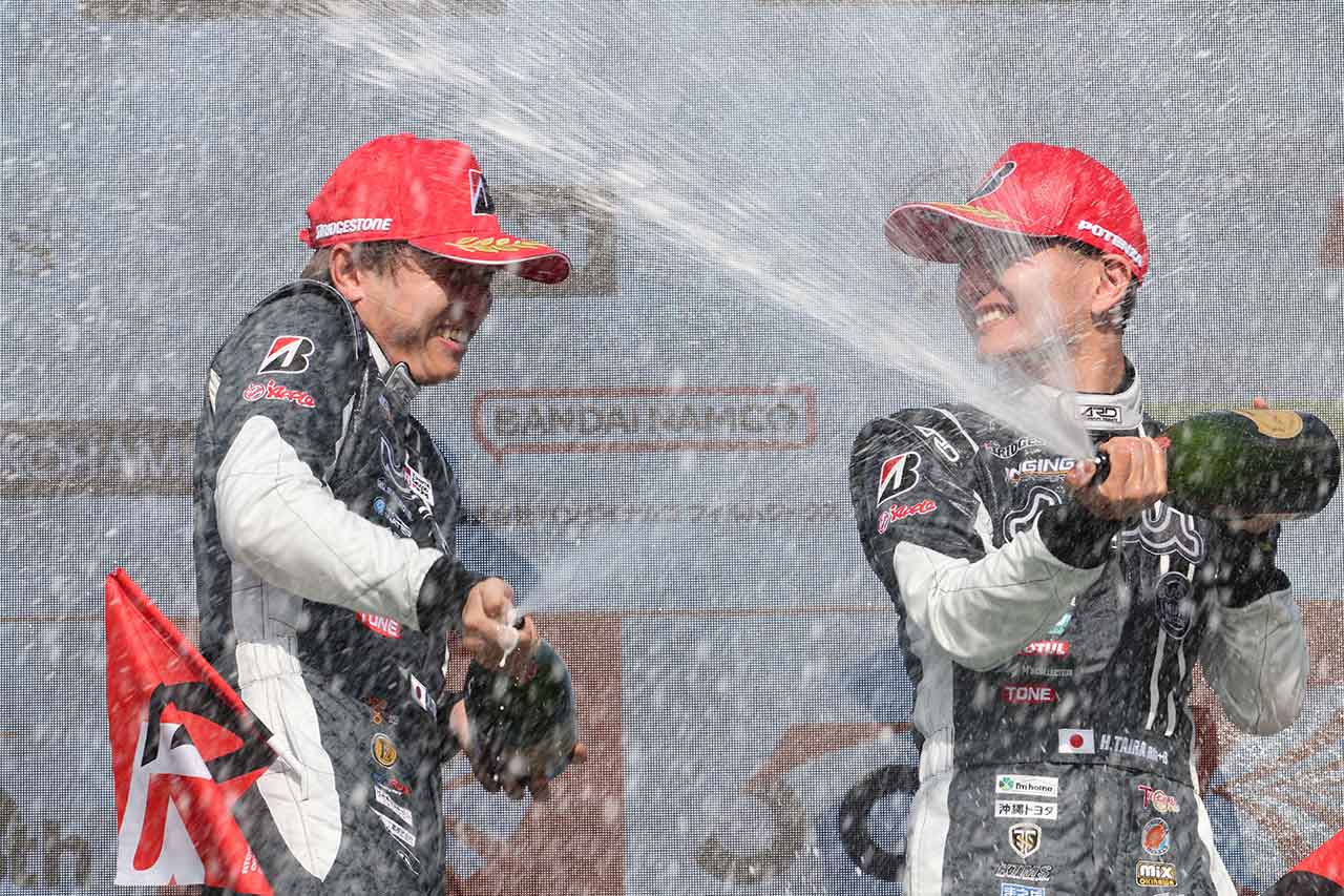 堤優威／平良響（muta Racing GR86 GT）