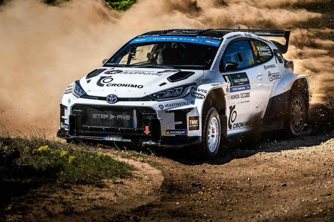 シモーネ・テンペスティーニが初優勝。マックス・マクレーもJr.部門を制覇／ERC開幕戦