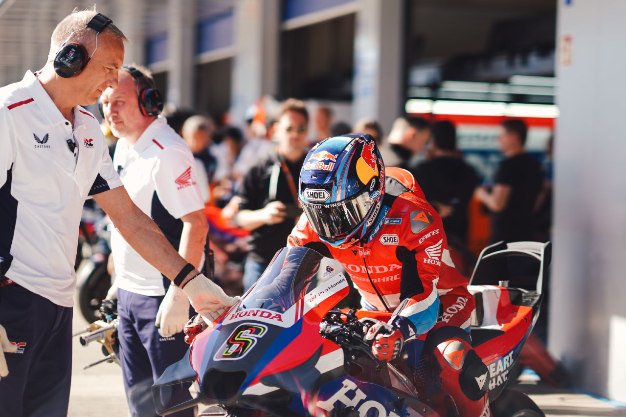 ホンダ：マリーニ「中上が力強い走り。我々も研究する」ブラドルがワイルドカード参戦／第4戦スペインGP初日