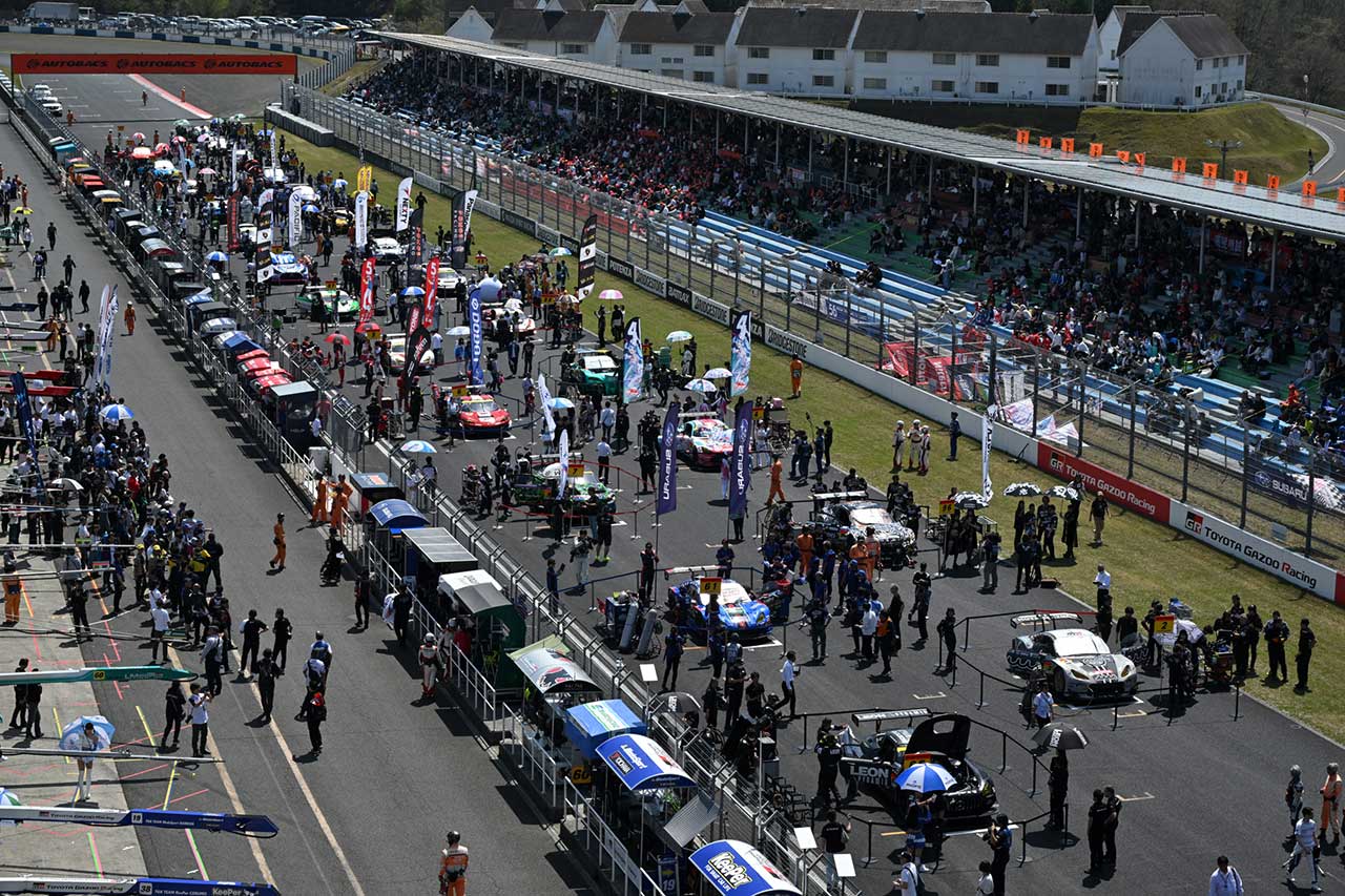 スーパーGTの新予選方式が第1戦を踏まえ一部改定。基準タイムやグリッドの扱いが変更に