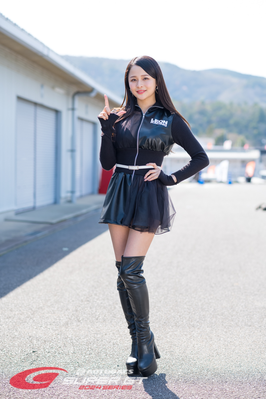 澤田 実架／LEON RACING LADY