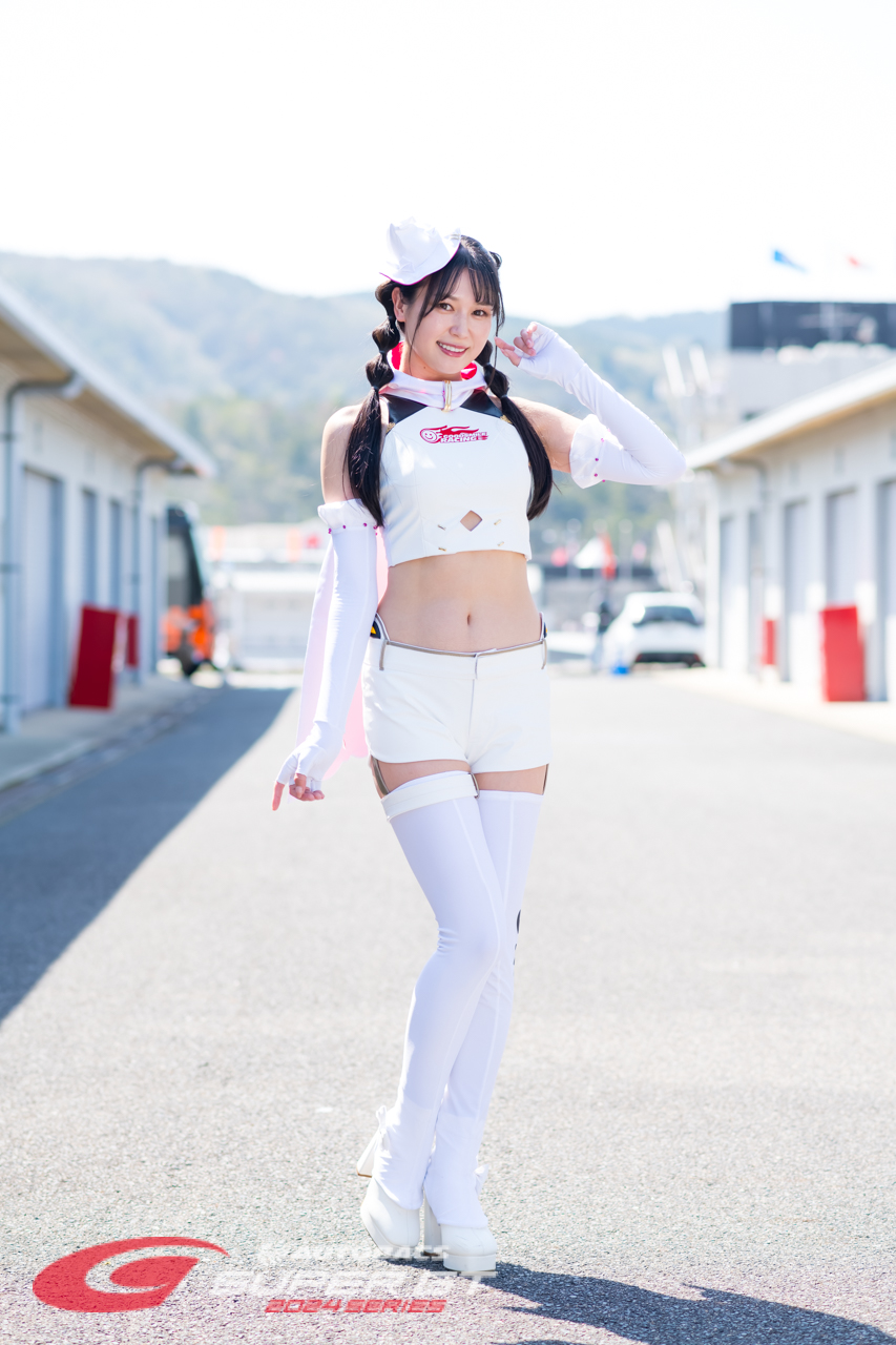 荒井 つかさ／レーシングミクサポーターズ2024