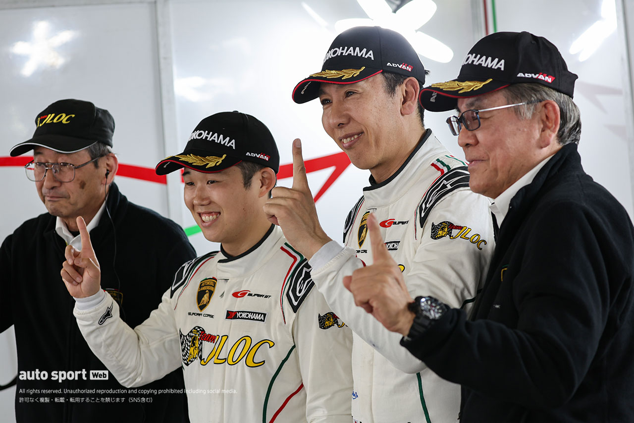 伊与木仁エンジニア／元嶋佑弥／小暮卓史／則竹功雄監督（JLOC Lamborghini GT3）