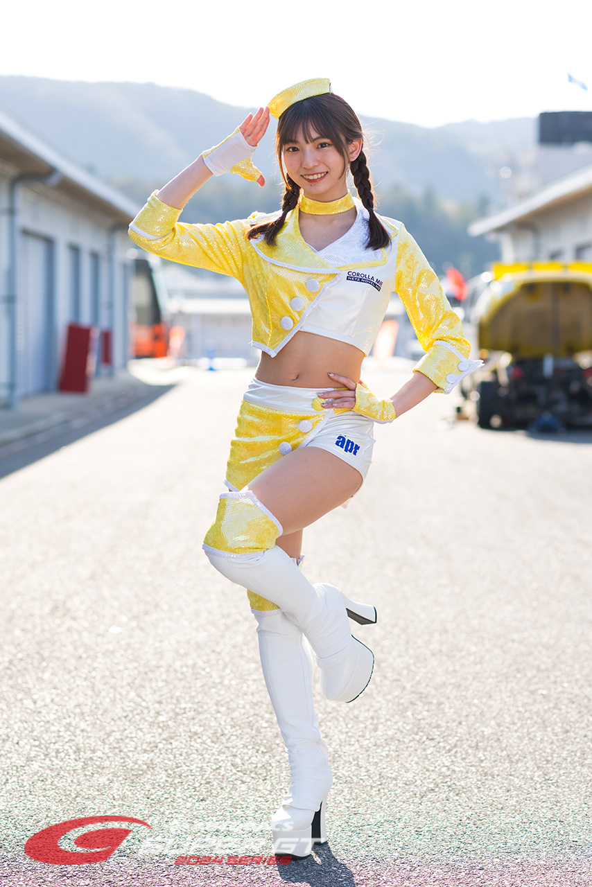 ピッコロ JIVEレースクイーン 東条澪 | autosport web