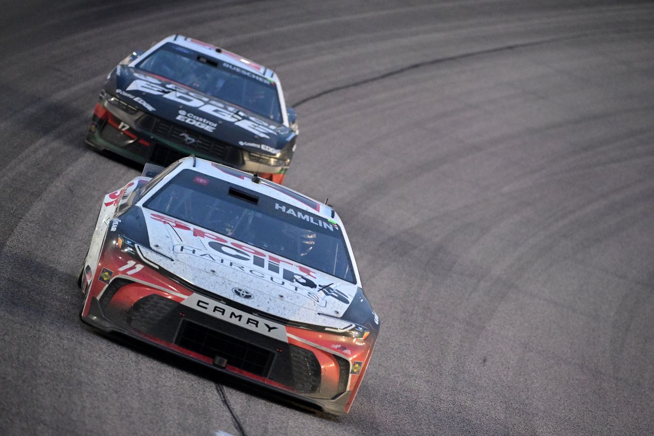 史上最少僅差0.001秒決着！ カイル・ラーソンが「ワイルドなフィニッシュ」で2勝目／NASCAR第12戦