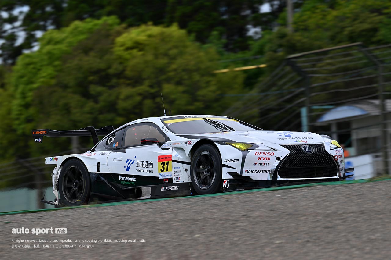 鈴鹿サーキットで19台が参加しGT300専有テストがスタート。初日はmuta Racing GR86 GTが最速