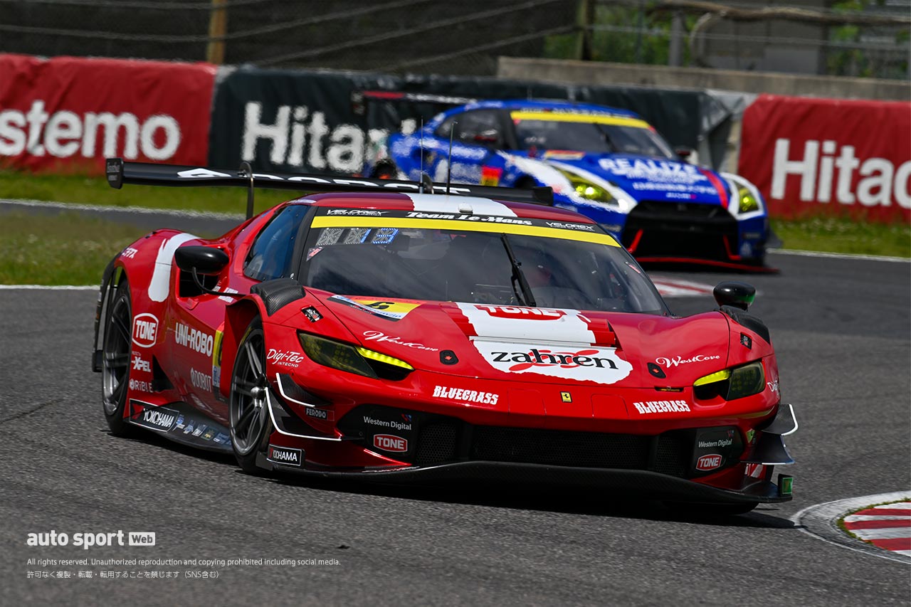 鈴鹿サーキットで19台が参加しGT300専有テストがスタート。初日はmuta Racing GR86 GTが最速