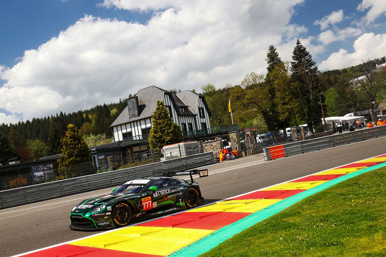 アストンマーティン・バンテージAMR GT3