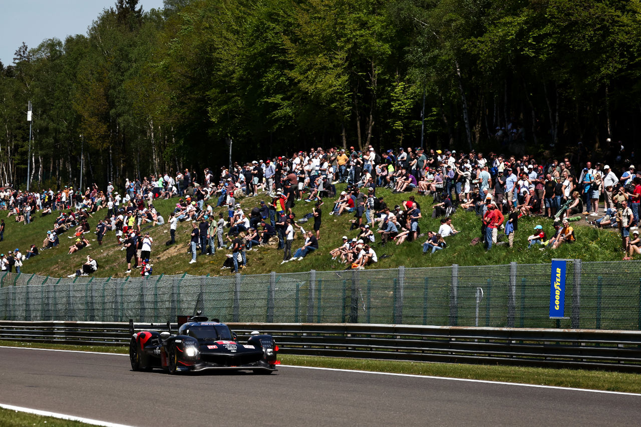 962C以来35年ぶり／バック駐車はダメ／最多観客数を更新etc.【WECスパ決勝後Topics】