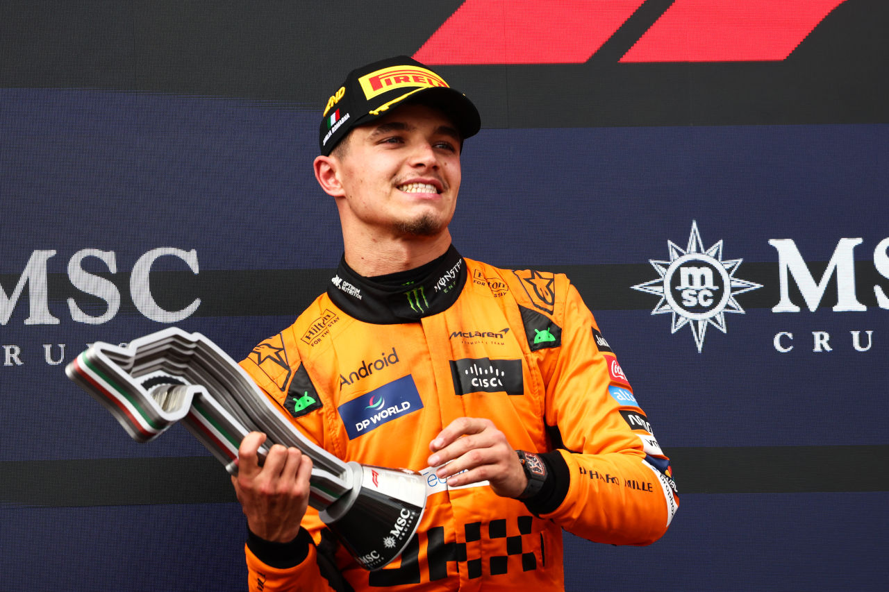 惜敗のランド・ノリス。序盤のピットストップは「守りの動きだった」とマクラーレンF1代表が説明