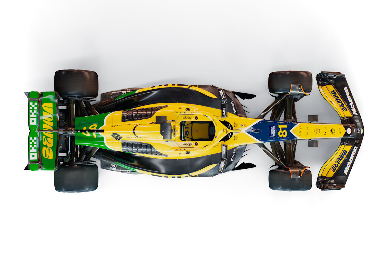 アイルトン・セナ・トリビュートカラーが施されたマクラーレンMCL38