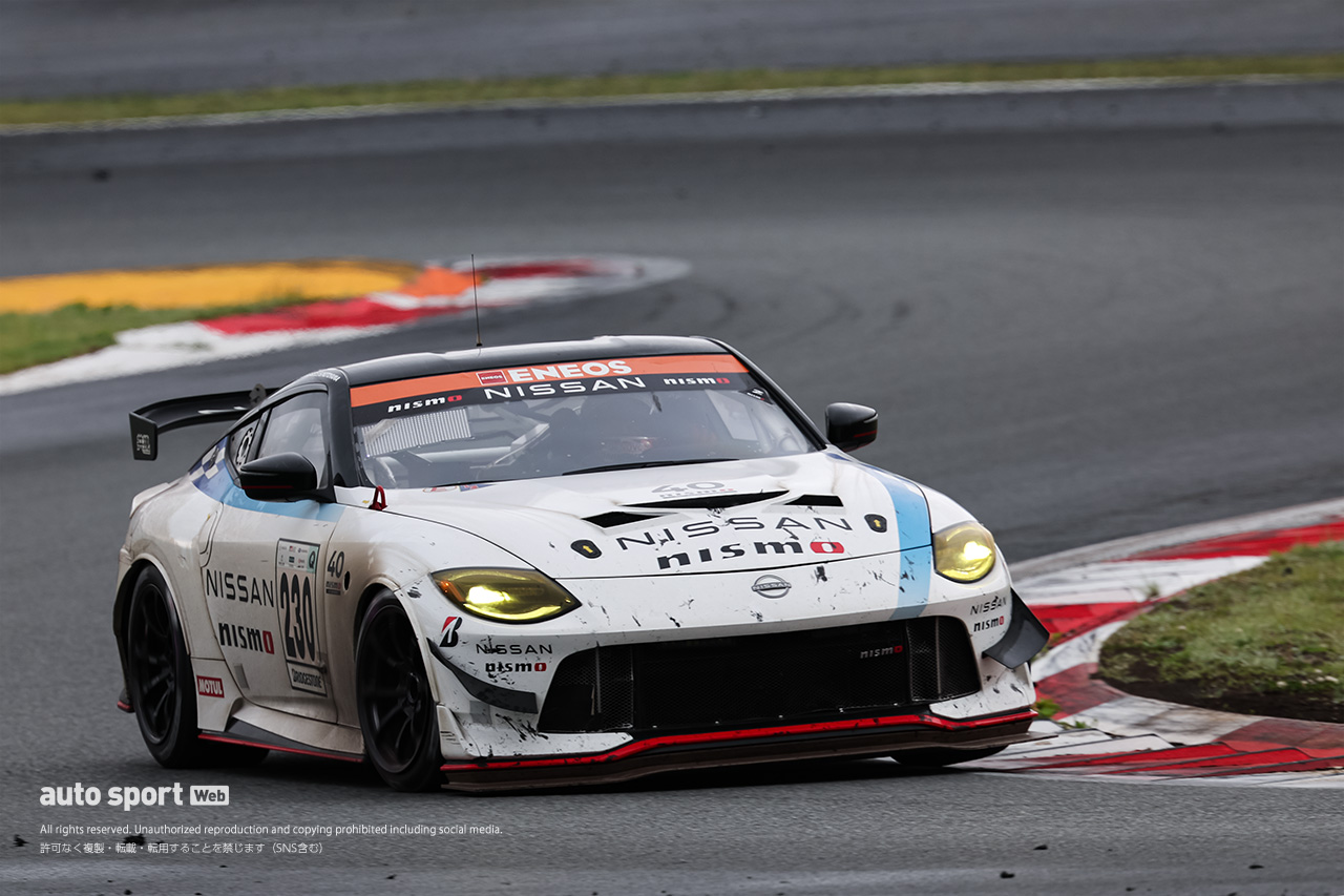 Nissan Z Racing Concept（平手晃平／佐々木大樹／千代勝正／高星明誠／ロニー・クインタレッリ／本山哲）