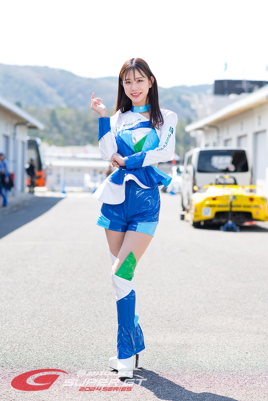 新堂まみ SHADE GIRLS 2024 2024年/スーパーGTの写真①