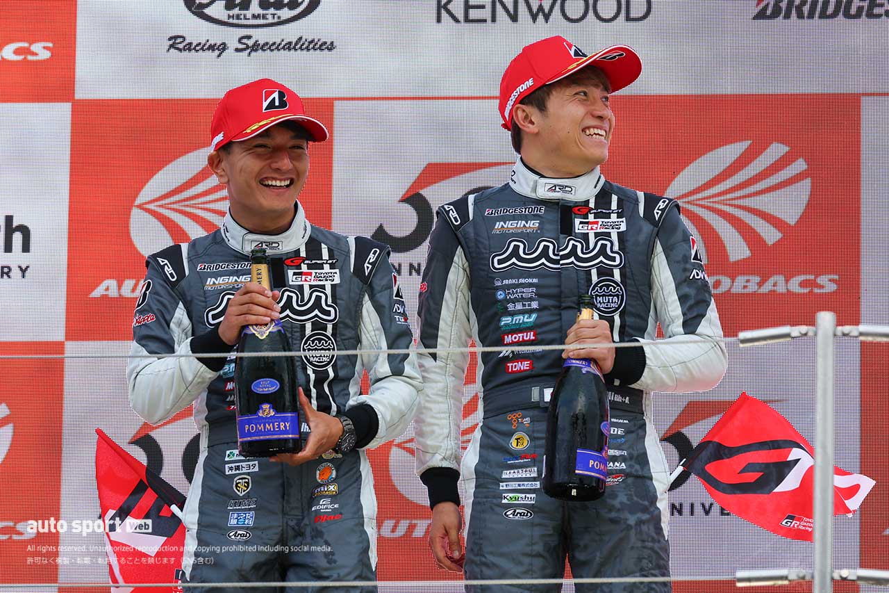 平良響と堤優威（muta Racing GR86 GT）